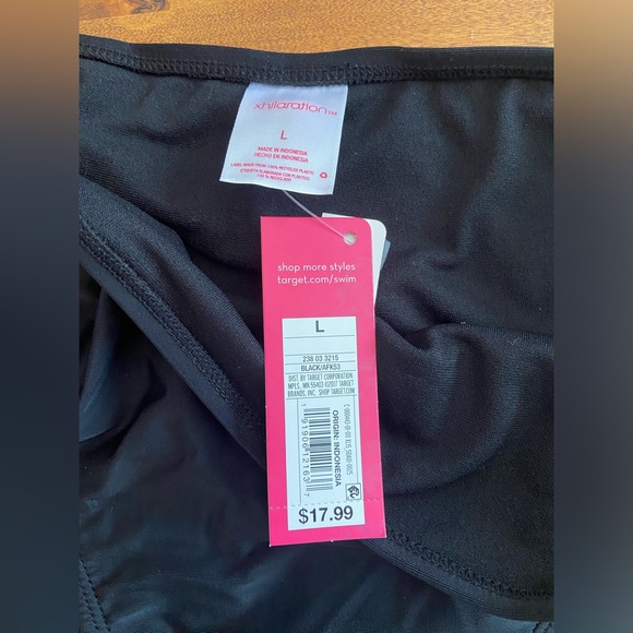 NWT Bathing suit bottom- size large. - Picture 3 of 6